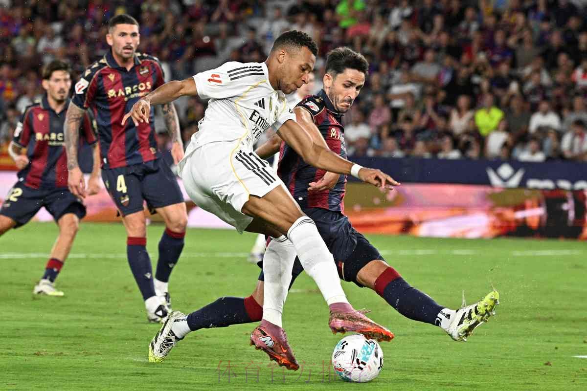 西甲-米利唐红牌阿森西奥进球 10人皇马1-2莱万特