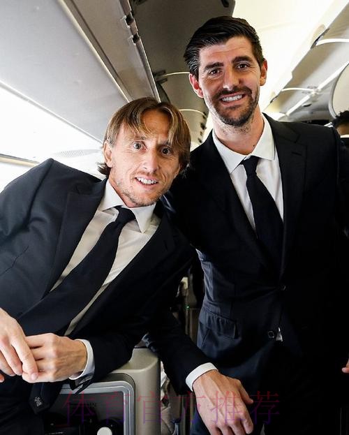 西媒:伊斯科越来越接近离队 他和皇马都无意续约 西媒:伊斯科越来越接近离队 他和皇马都无意续约